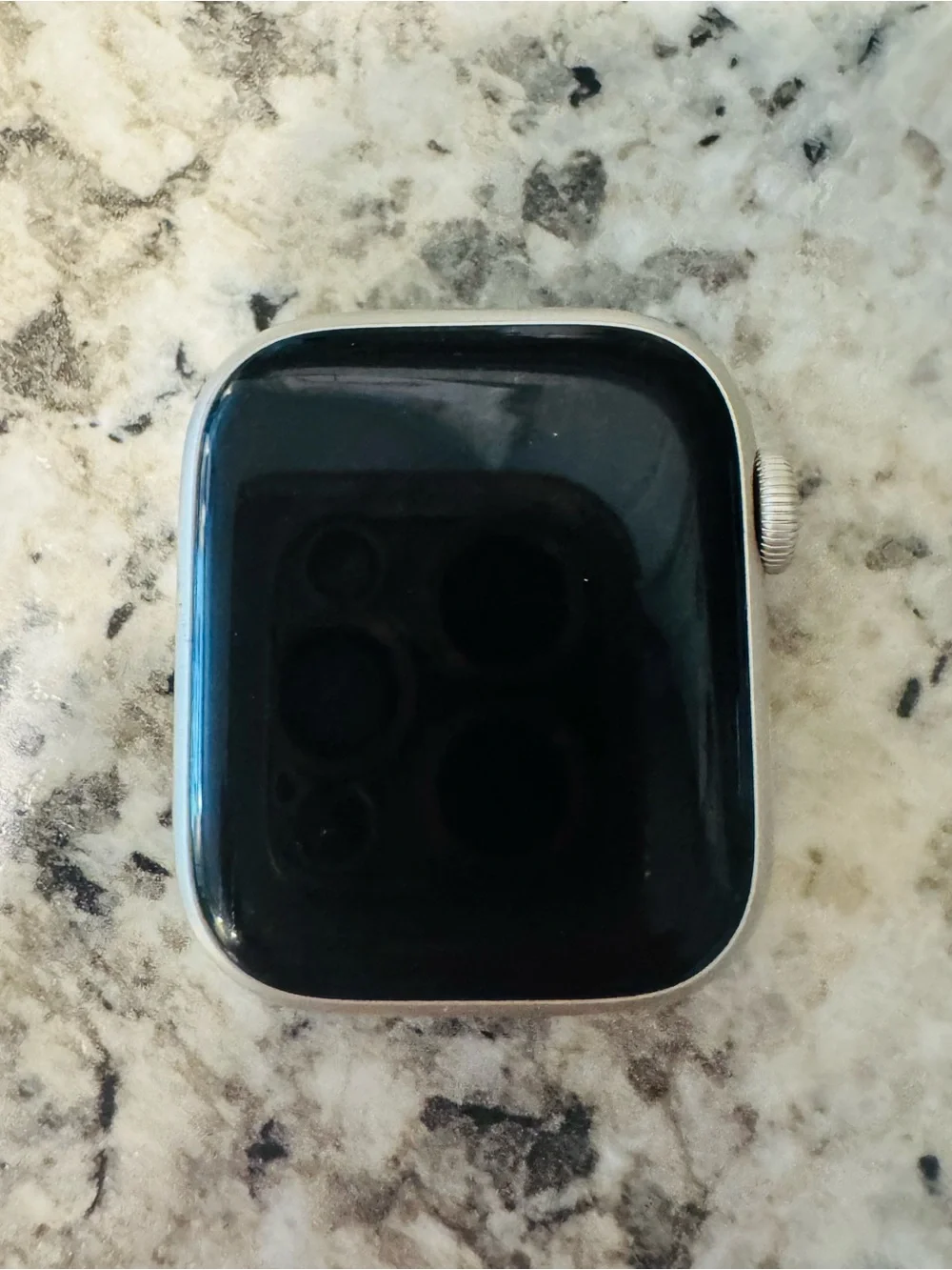 Silver Smartwatch Case with Black Display - Compatible Wearable